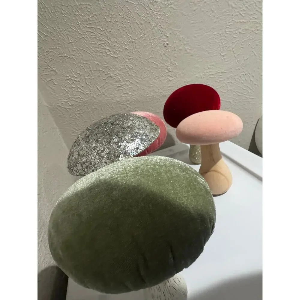 Set of 5 Velvet Sparkle Mushrooms